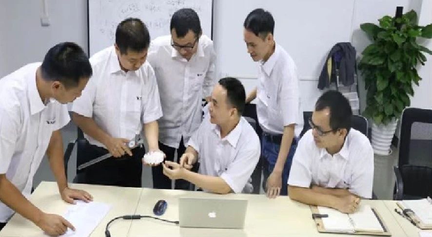 研讨现场.jpg 研讨现场.jpg